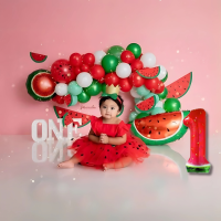 Набор 60 шаров для арки фотозоны с цифрой и гирляндой Арбузный вкус Красный и зеленый