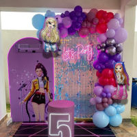 Набор 90 шаров для арки фотозоны Куклы Братц Bratz Подиумная лихорадка Красный и фиолетовый
