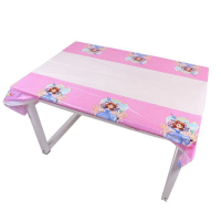 Скатерть праздничная тематическая Принцесса София 180х108 см Розовый